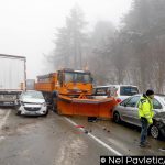 (FOTO) Sudarila se dva kamiona, kombi, ralica, bus i dva auta