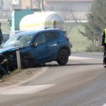 (FOTO) Teška saobraćajna nesreća, dvije osobe povrijeđene