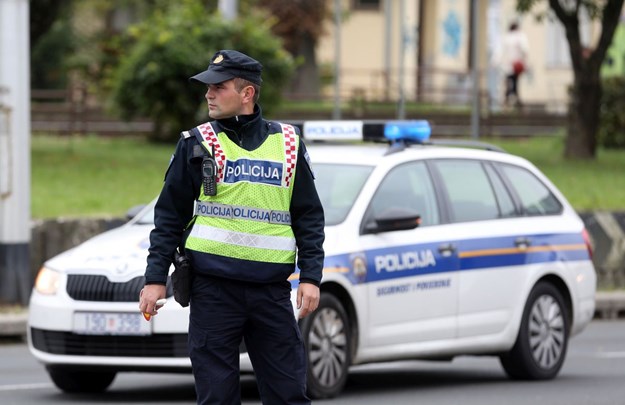 Uhićen policajac koji je za službe opljačkao 74-godišnjaka