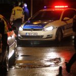 Drama: Prijetio napravom ispred kafića