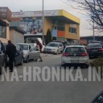 (FOTO) Policija napisala kazne nepropisnim vozačima za vrijeme džume namaza