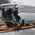 (VIDEO) Među putnicima i bh. državljani: Autobus s turistima udario u zid, poginula jedna osoba