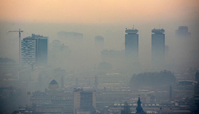 U Sarajevu i dalje na snazi “pripravnost” zbog prekomjerne zagađenosti zraka