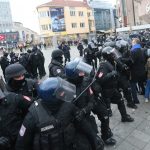 (FOTO) HAOS U BANJALUCI Policija razbija protest