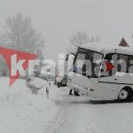 Autobus popriječio put