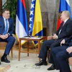 DODIK ISPRED PUTINA ISTAKAO ZASTAVU BiH, ZASTAVU RS-a SAMO NA REVERU NOSIO: Žalio se na Bošnjake u BiH, evo šta mu je Putin odgovorio (FOTO)