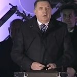 (VIDEO) Zvižduci odjekivali Koševom kad je Dodik stao za govornicu: Nije mu bilo svejedno, ali najgore je bilo kad je izgovorio…