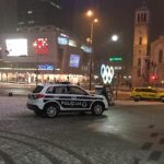 (FOTO) Policijski automobili i Hitna pomoć “opkolili” SCC: U MUP-u “čekaju povratne informacije”