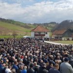 (VIDEO+FOTO) Sahranjeni penzioneri kod Velike Kladuše