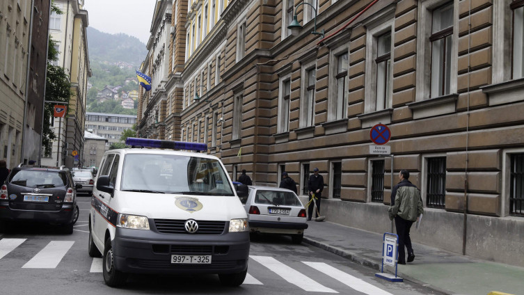 Policajac naplaćivao lažne takse na Ilidži