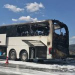 Drama na autoputu: Autobus pun ljudi se zapalio i u potpunosti izgorio