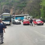 (FOTO) Teška saobraćajna nezgoda u Sarajevu, ima povrijeđenih