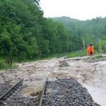 Upitan željeznički saobraćaj: Vještačko jezero poplavilo dio pruge