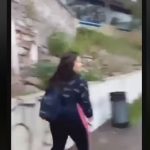 (VIDEO) Pogledajte kako djevojka iz obijesti u Visokom uništava javnu gradsku rasvjetu