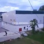 (VIDEO) Pogledajte šta rade migranti u Velikoj Kladuši