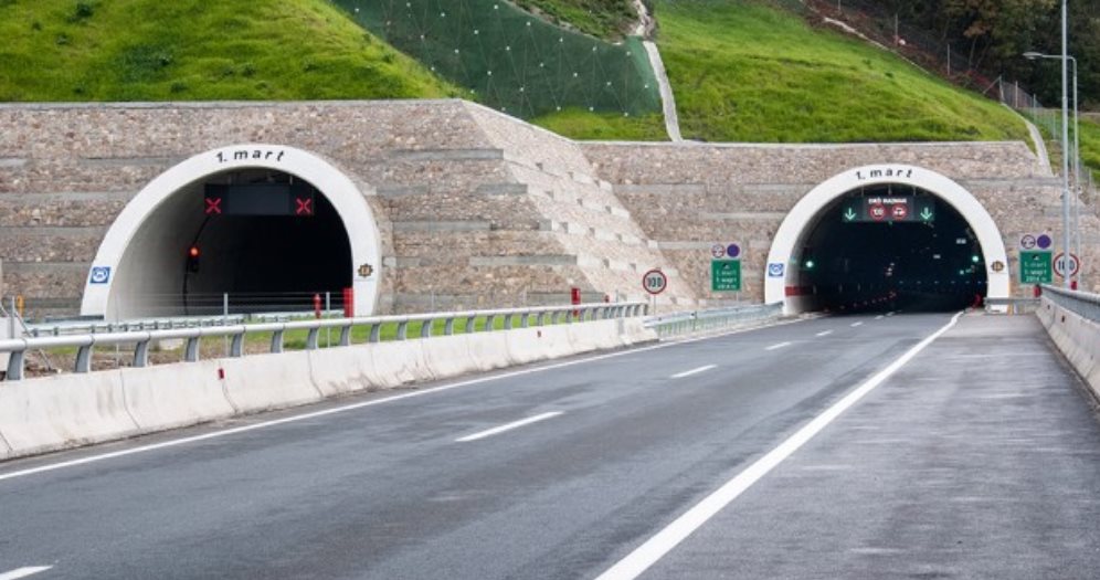 Stanje na putevima: Magla pravi probleme, nesreća u tunelu 1. Mart