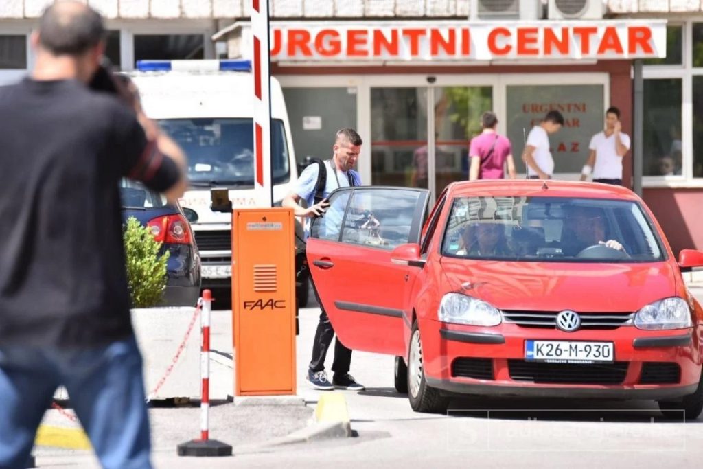 Opća bolnica u Sarajevu: Sramotno je da se bolesnici liječe u školama