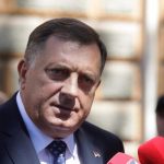 Dodik: Odbiti bilo kakvu mogućnost razgovora o BiH kao republici