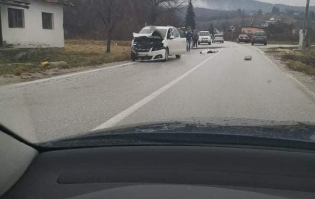 Dvije osobe povrijeđene u saobraćajnoj nesreći