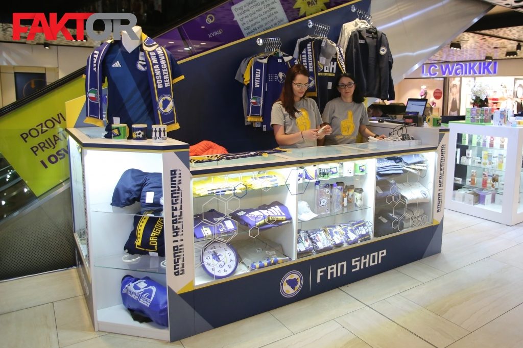 Najvijači se žale: Fan shop FSBiH se ne razlikuje od tezge na pijacama