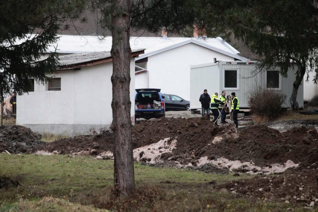 Pogledajte video: U rezervoaru pronađeni trombloni i mine