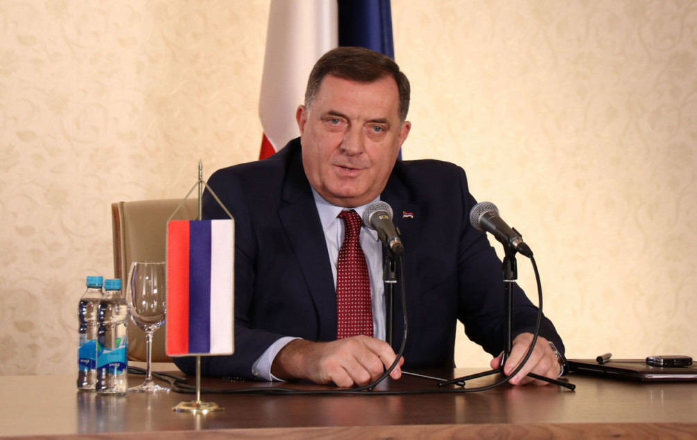 Dodik: Migranti ozbiljan problem, organizirati policiju i narod po selima