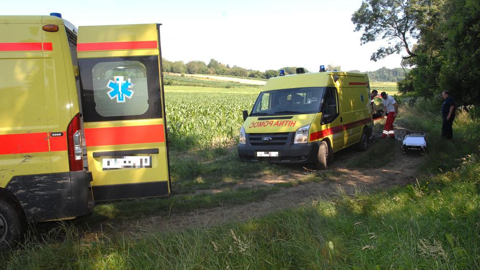 Muškarac (66) pilio granu pa pao s 2,5 metara visine i umro