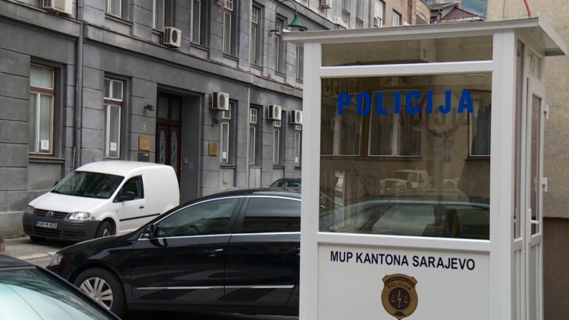 Sarajevska policija uputila apel: Broj 122 samo za hitne slučajeve