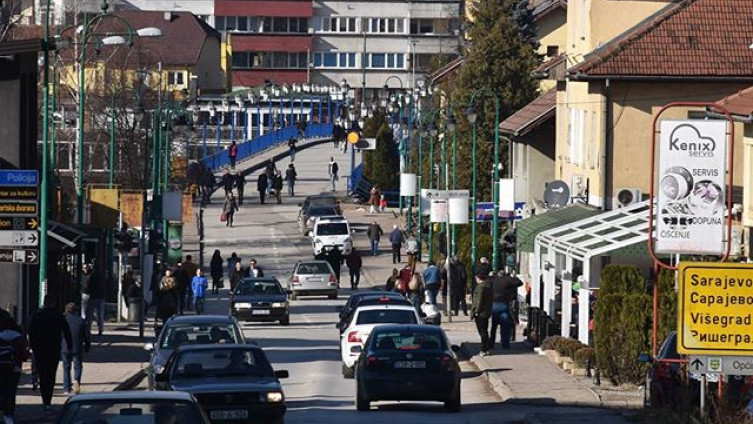 Apel građanima koji se vraćaju iz rizičnih zemalja da se obavezno jave epidemiologu