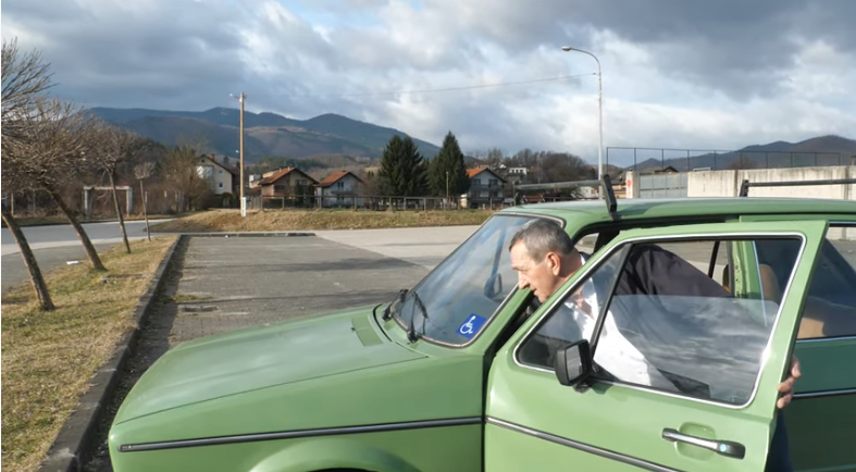 (VIDEO) Oldtimer za 38 godina prešao milijun km