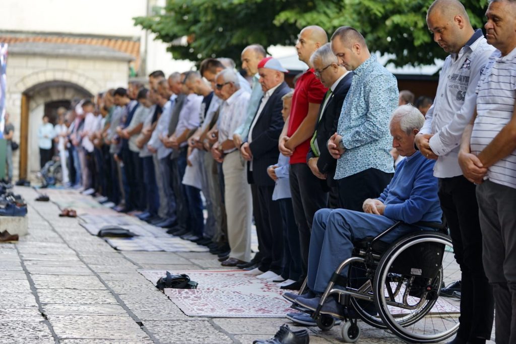 Sutra prva džuma namaz u mjesecu ramazanu