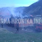 (FOTO) Požar u Gračanici, jedno lice povrijeđeno