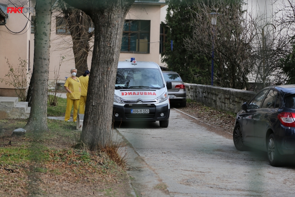 Iz Cazina i Bihaća još dvoje pozitivnih na COVID-19, izliječen još jedan pacijent iz Klinike Podhrastovi