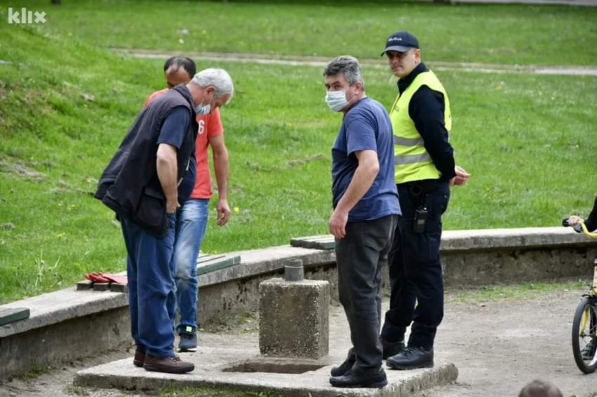 Sarajevo: Dvojica muškaraca spasila dijete koje je upalo u bunar na Alipašinom Polju