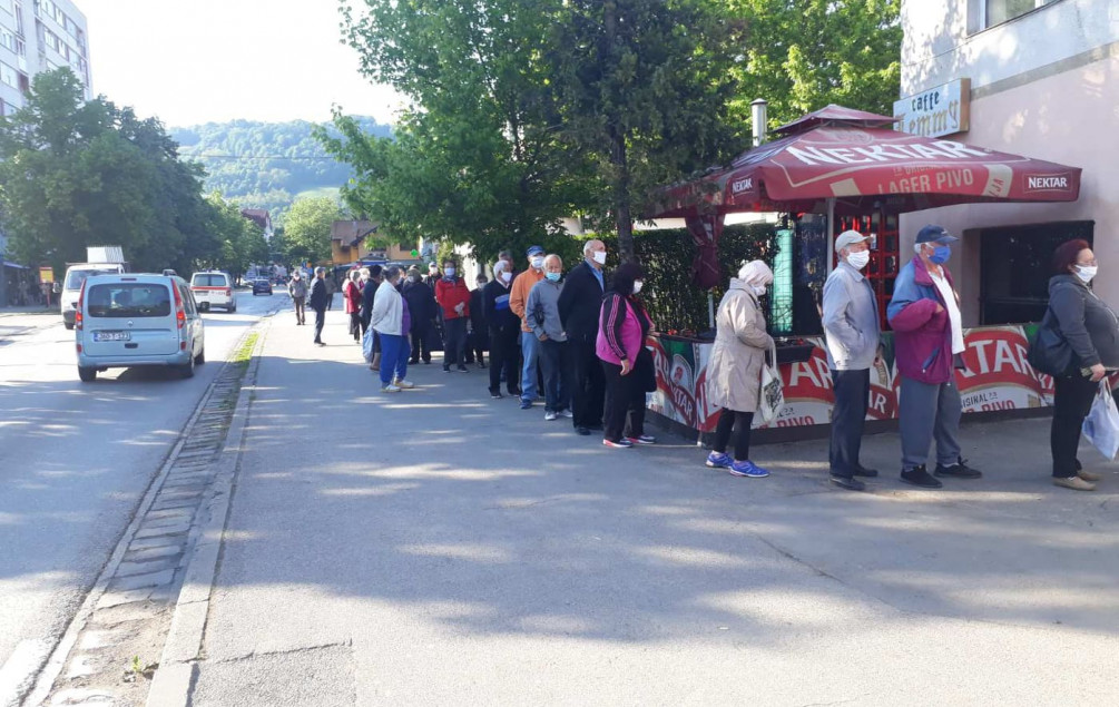 Šleper hrane stigao iz Sarajeva u Banja Luku