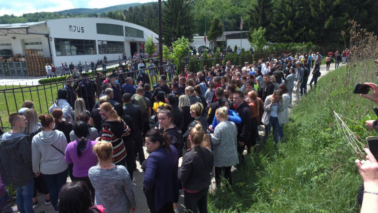 (VIDEO) Treći dan štrajka radnika ‘Olipa’