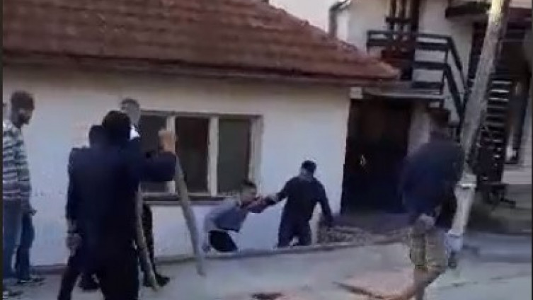 (VIDEO) Pogledajte obračun migranata u Velikoj Kladuši