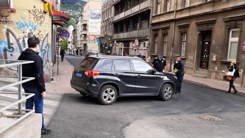 U saobraćajnoj nesreći u centru Sarajeva teško povrijeđen pješak