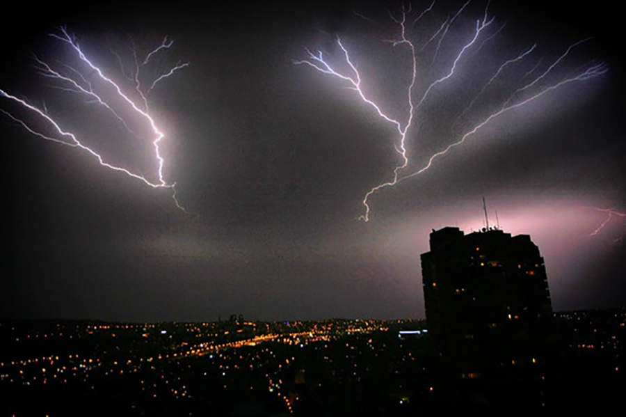 Gori žuti meteoalarm: Pazite se, za danas i sutra najavljena je grmljavina