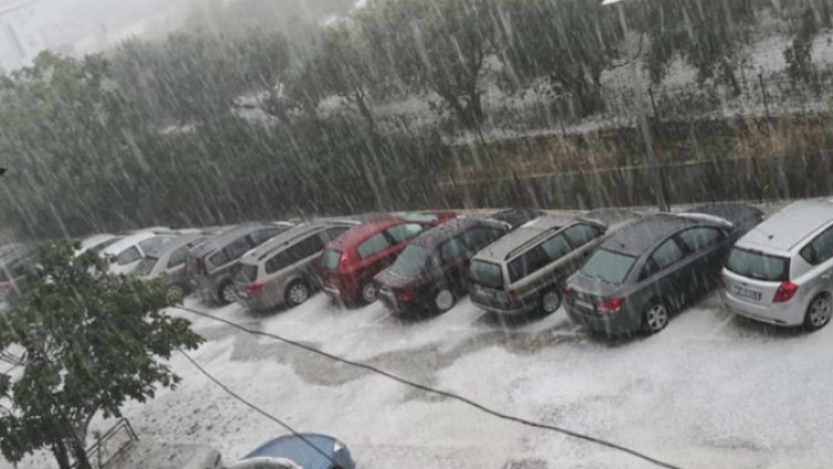 Nevrijeme u Dalmaciji, temperatura za pola sata pala za 12 stepeni