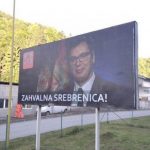 U Srebrenici ponovo postavljen plakat sa likom Aleksandra Vučića