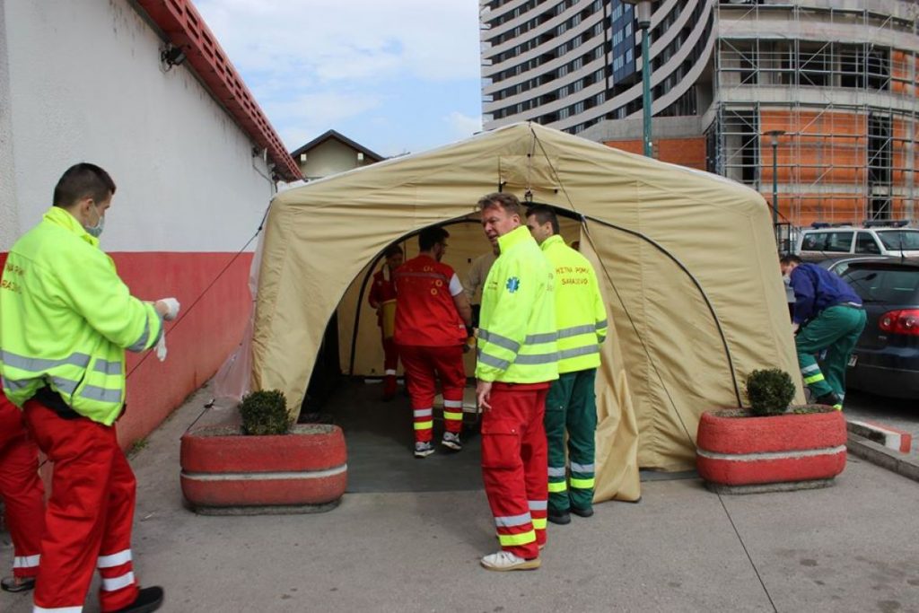 Dojava uposlenika Hitne pomoći KS: Imamo još zaraženih koronavirusom