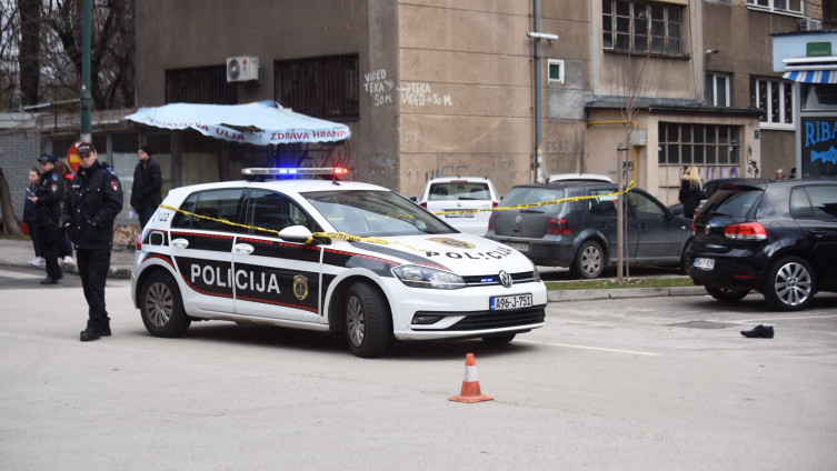 U masovnoj tučnjavi na Grbavici jedna osoba povrijeđena