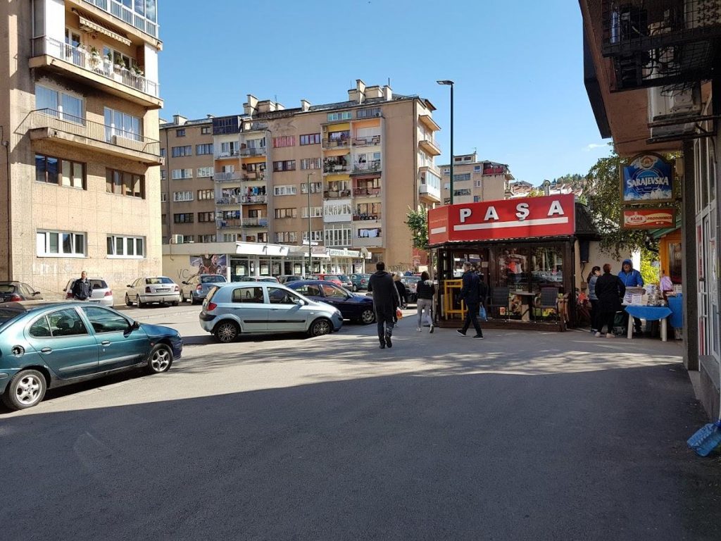 Uhapšen pljačkaš na Grbavici: Provalio u fast – food “Paša Doner”