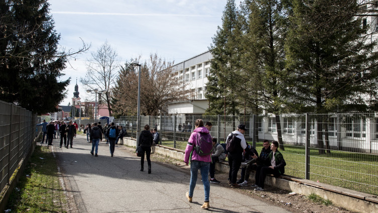 Učenica u bh. školi zaražena koronavirusom, cijelo odjeljenje ide u izolaciju