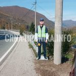 Urnebesno: Maketa policajca pored puta u BiH (FOTO)