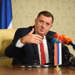 Dodik brani Tegeltiju: Nećemo dozvoliti “ugrožavanje sigurnosti srpskog kadra”