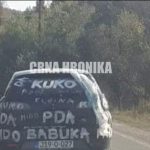 I ovo je BIH: Automobil išarao imenima Kuko, Elzina i PDA (FOTO)