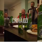 Korona party u Tarčinu: Kandidat za načelnika ispred četvorke u centru pažnje (VIDEO)