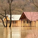 (FOTO) Oluja u BiH podigla bujice, srušila stabla i isključila struju